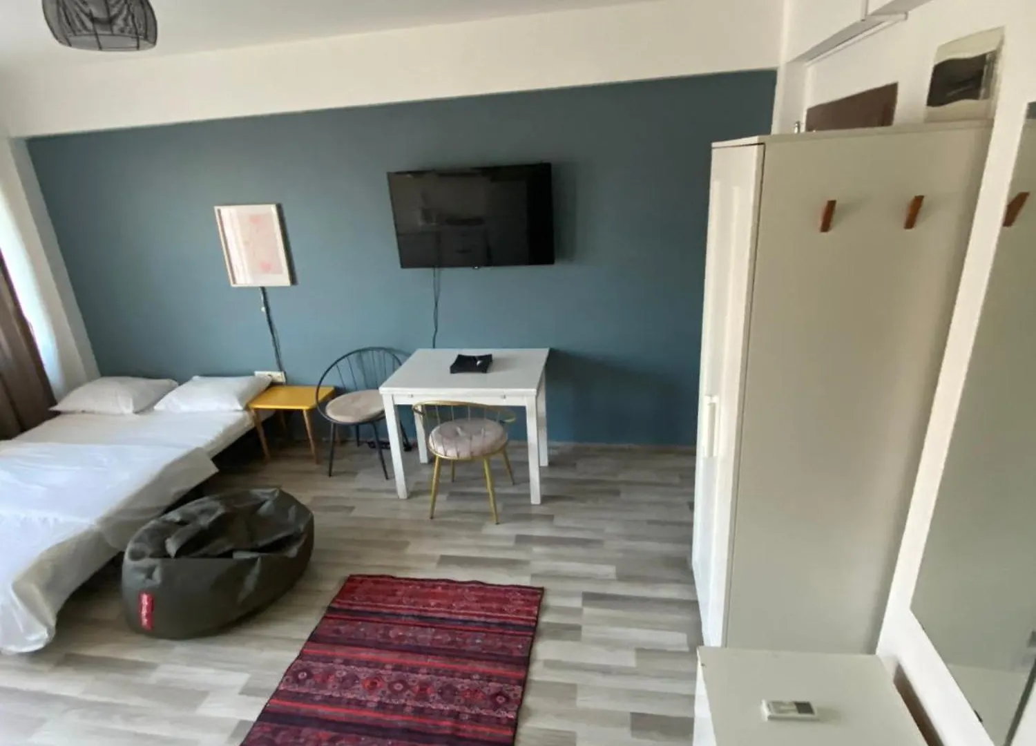 Istanbul Hub Flats Hotel 4*,