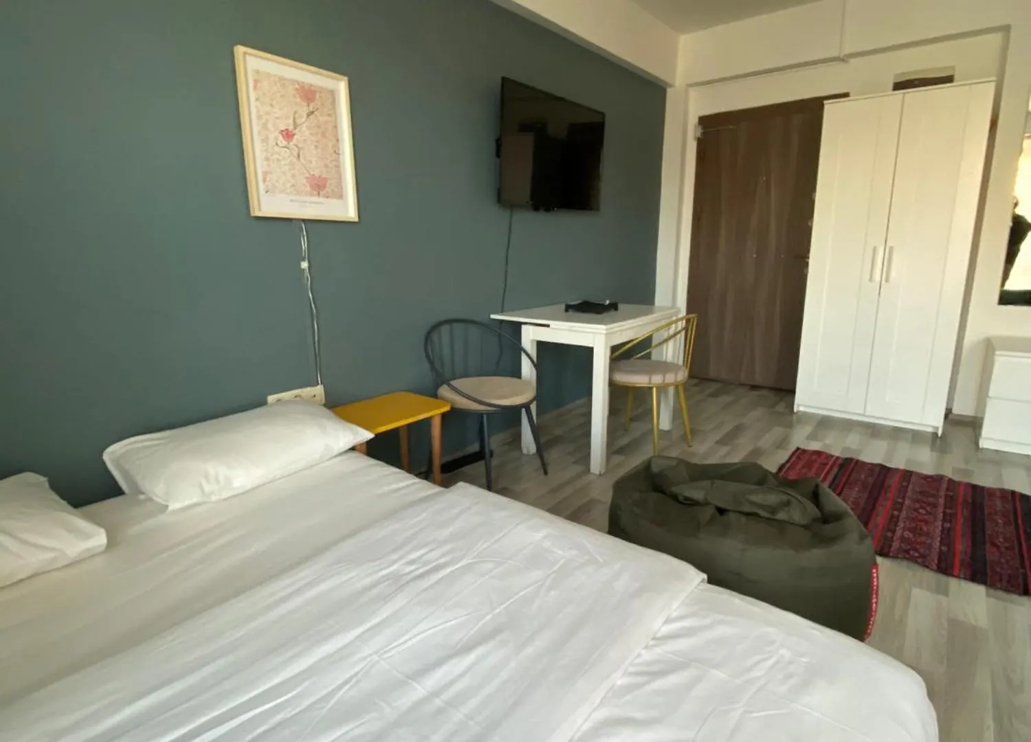 Istanbul Hub Flats Hotel