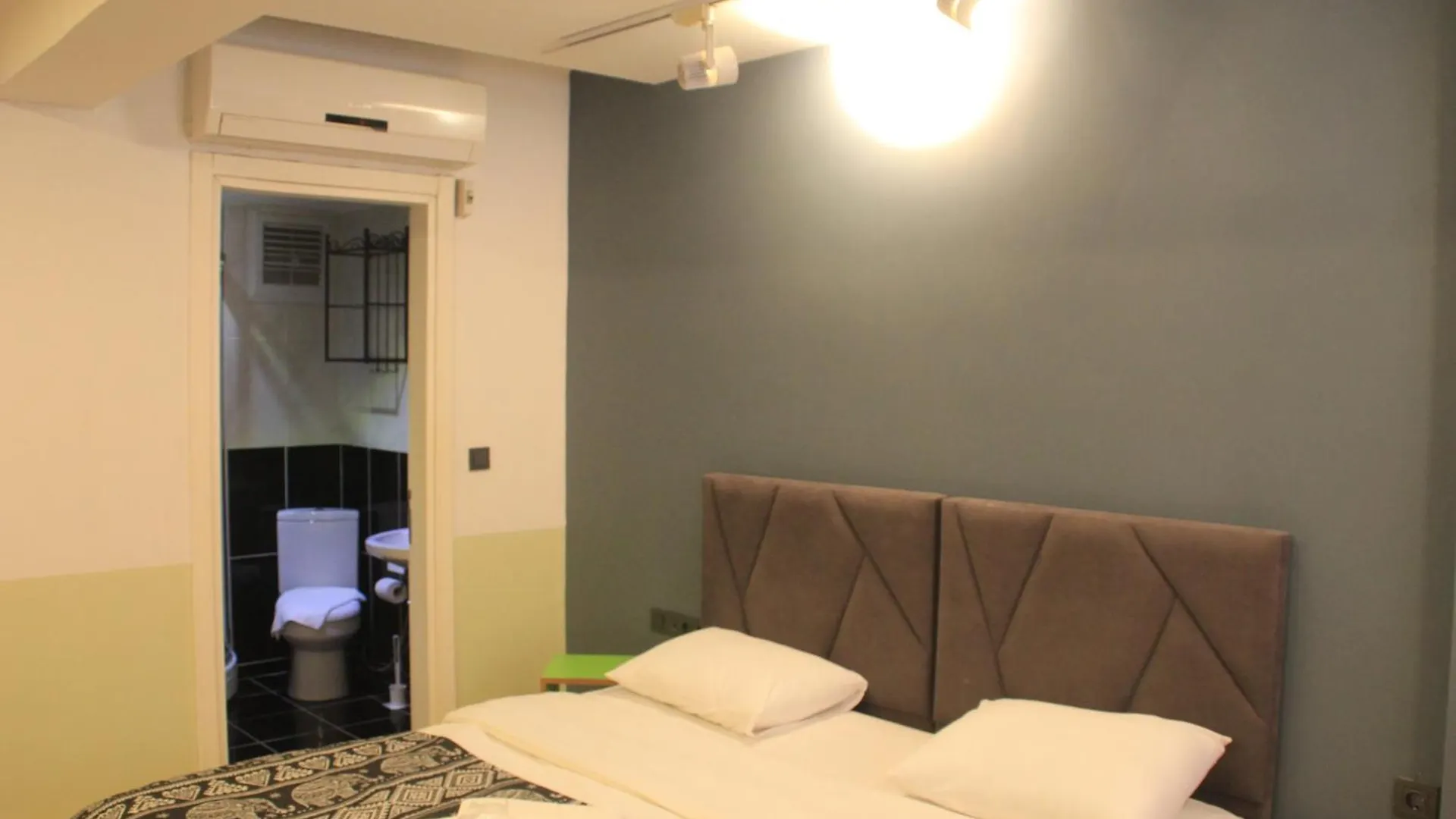 Istanbul Hub Flats Hotel
